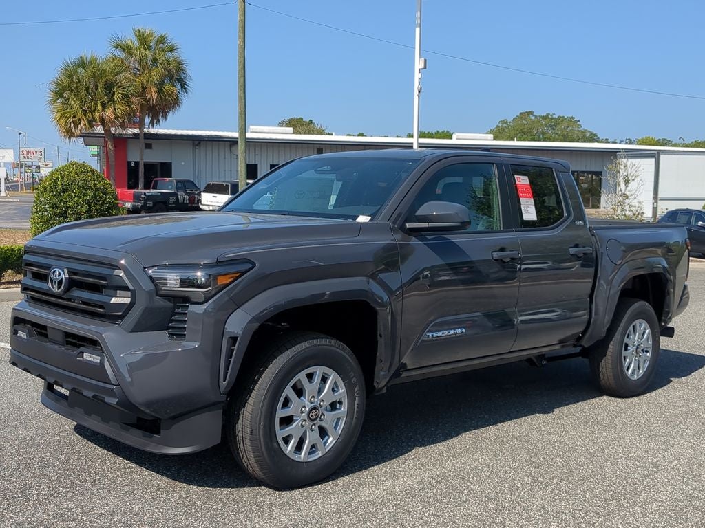 2025 Toyota TACOMA SR5 SR5