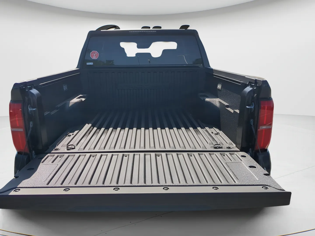 2025 Toyota TACOMA SR5 SR5