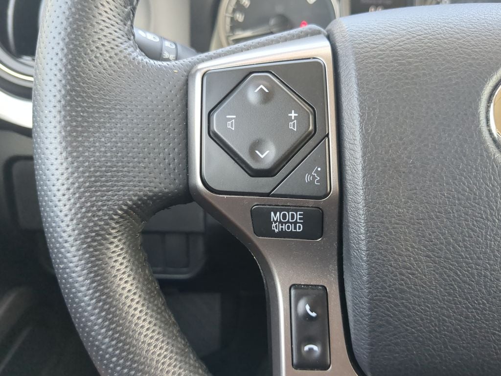 2023 Toyota TACOMA SR5 SR5