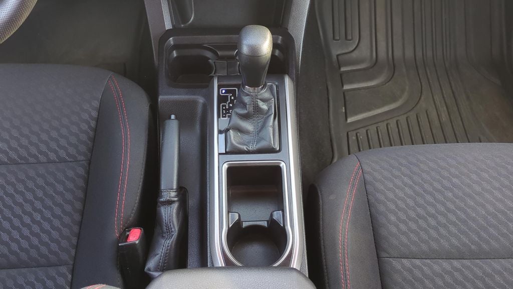 2021 Toyota TACOMA SR5 SR5