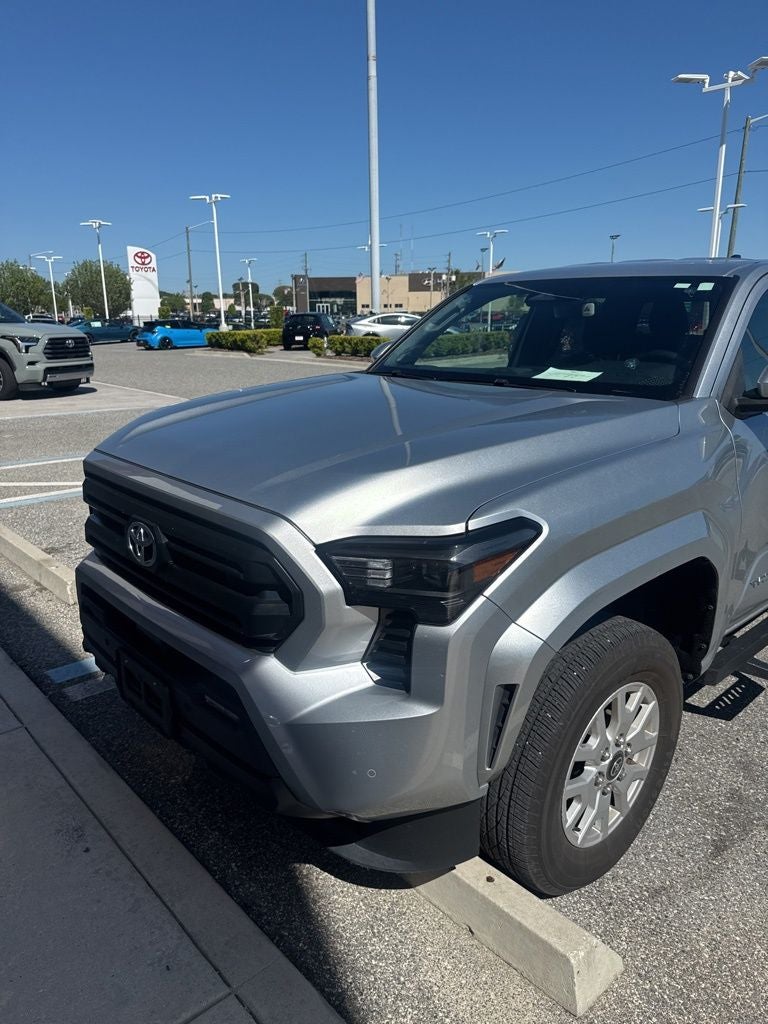 2024 Toyota TACOMA SR5 SR5