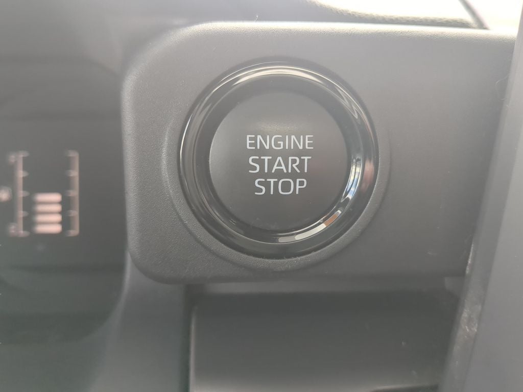 2024 Toyota TACOMA SR5 SR5