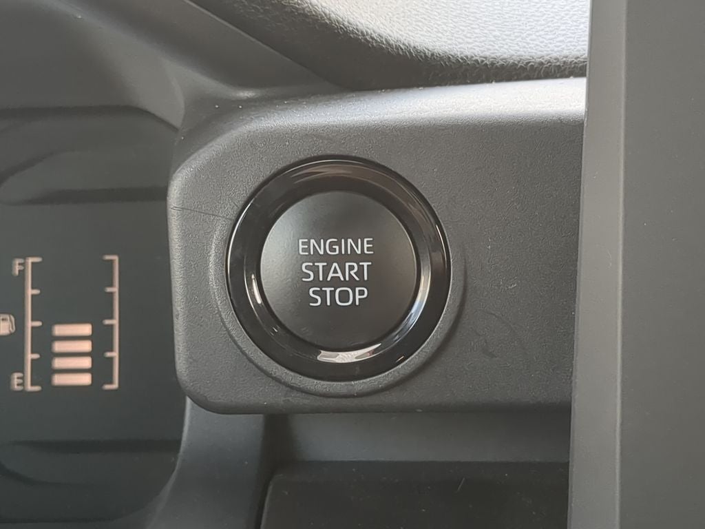 2024 Toyota TACOMA SR5 SR5