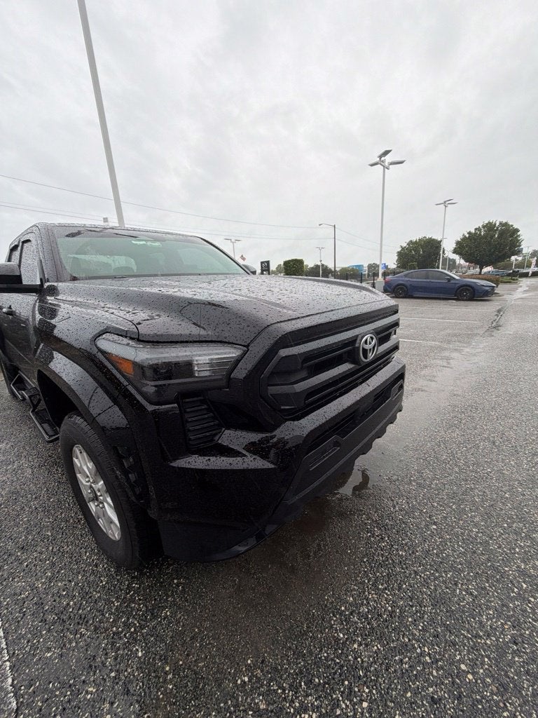 2025 Toyota Tacoma SR