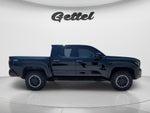 2024 Toyota TACOMA TRD OFFRD TRD Off-Road