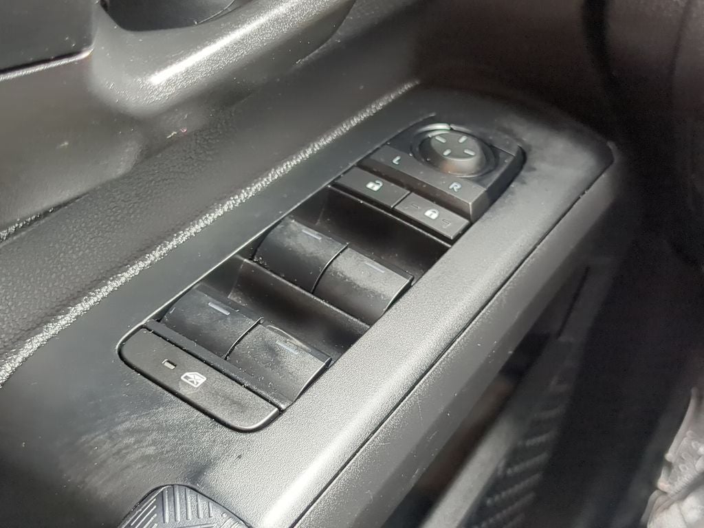 2024 Toyota TACOMA SR5 SR5