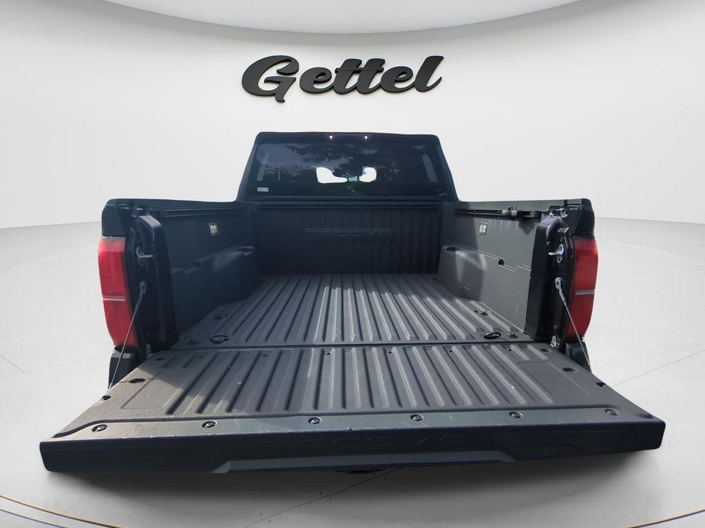 2025 Toyota TACOMA SR5 SR5