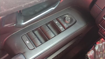 2025 Toyota TACOMA SR5 SR5