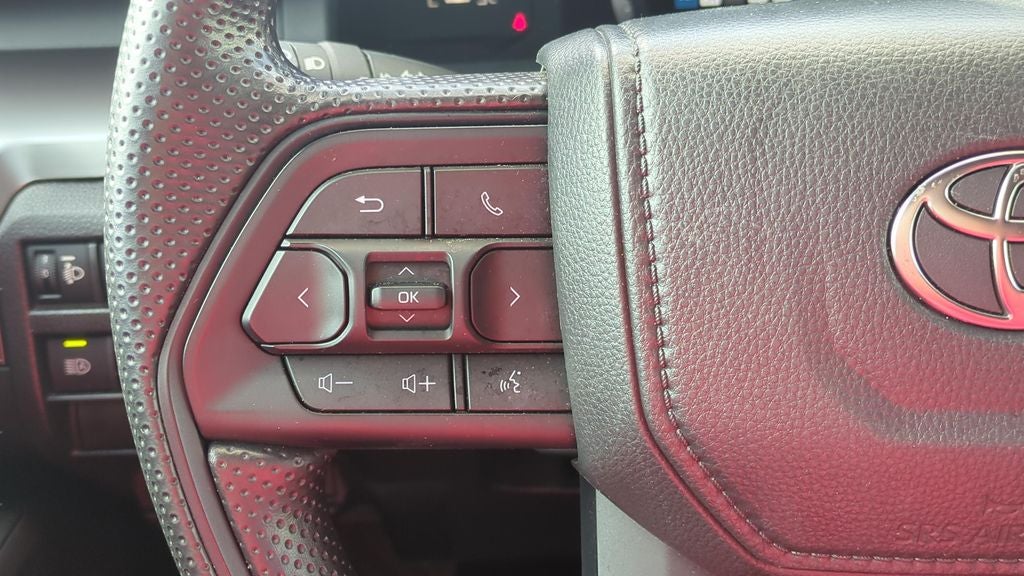 2025 Toyota TACOMA SR5 SR5