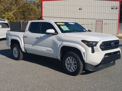 2024 Toyota TACOMA SR5 SR5