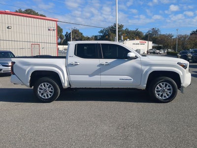 2024 Toyota TACOMA SR5 SR5