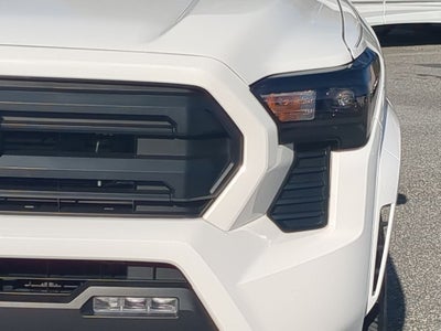 2024 Toyota TACOMA SR5 SR5