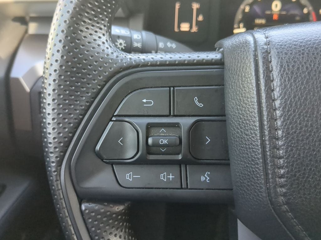 2024 Toyota TACOMA SR5 SR5