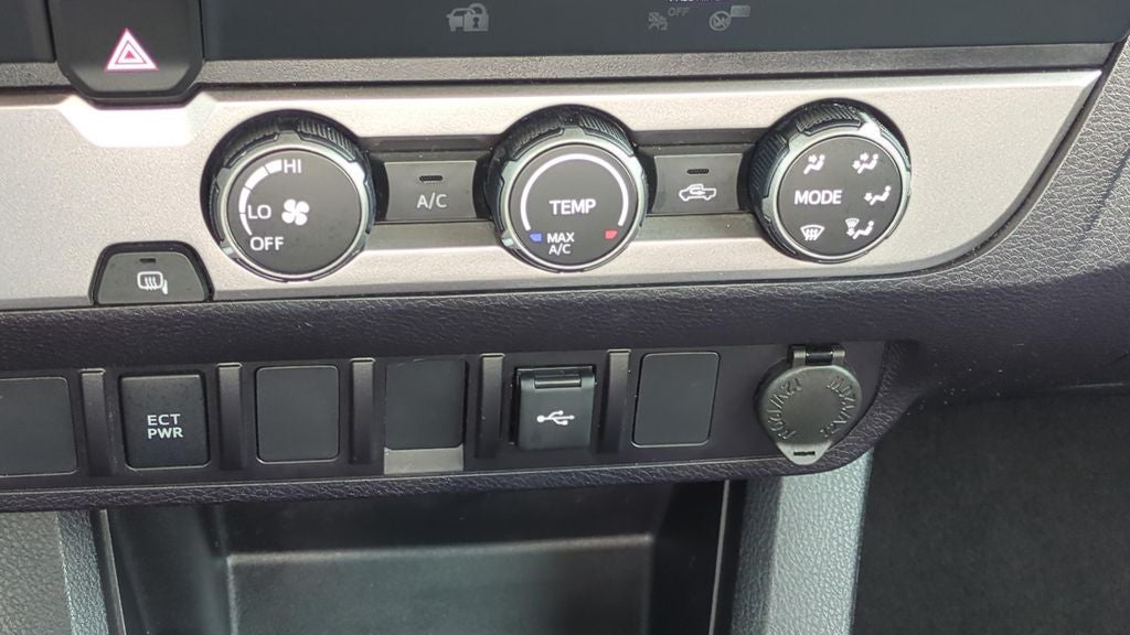 2022 Toyota TACOMA SR SR
