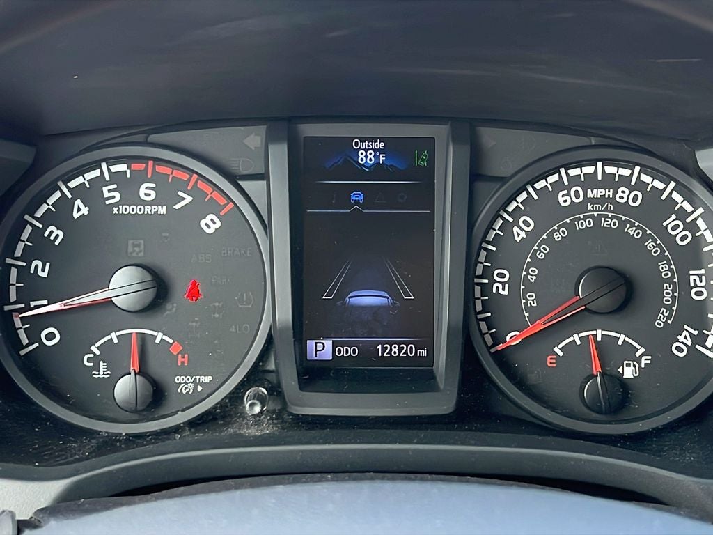 2022 Toyota Tacoma SR