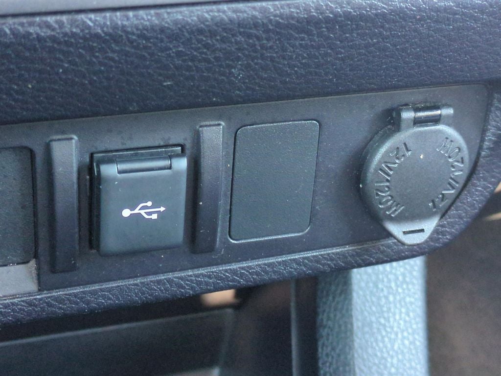 2022 Toyota TACOMA SR SR