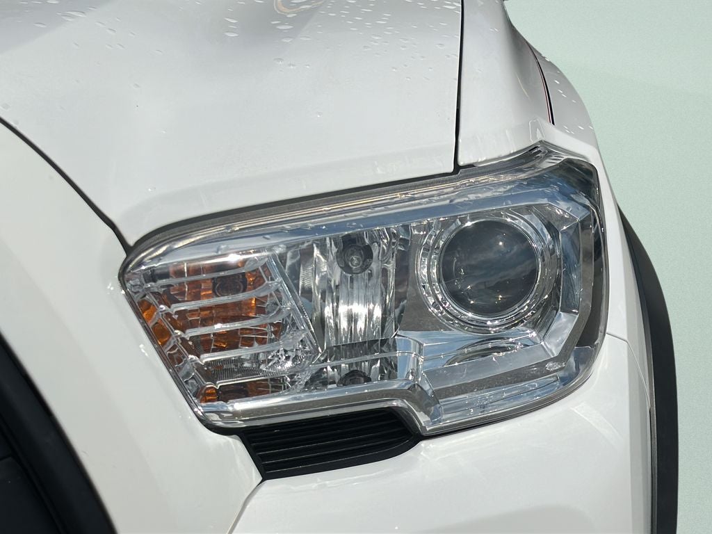 2022 Toyota TACOMA SR SR V6