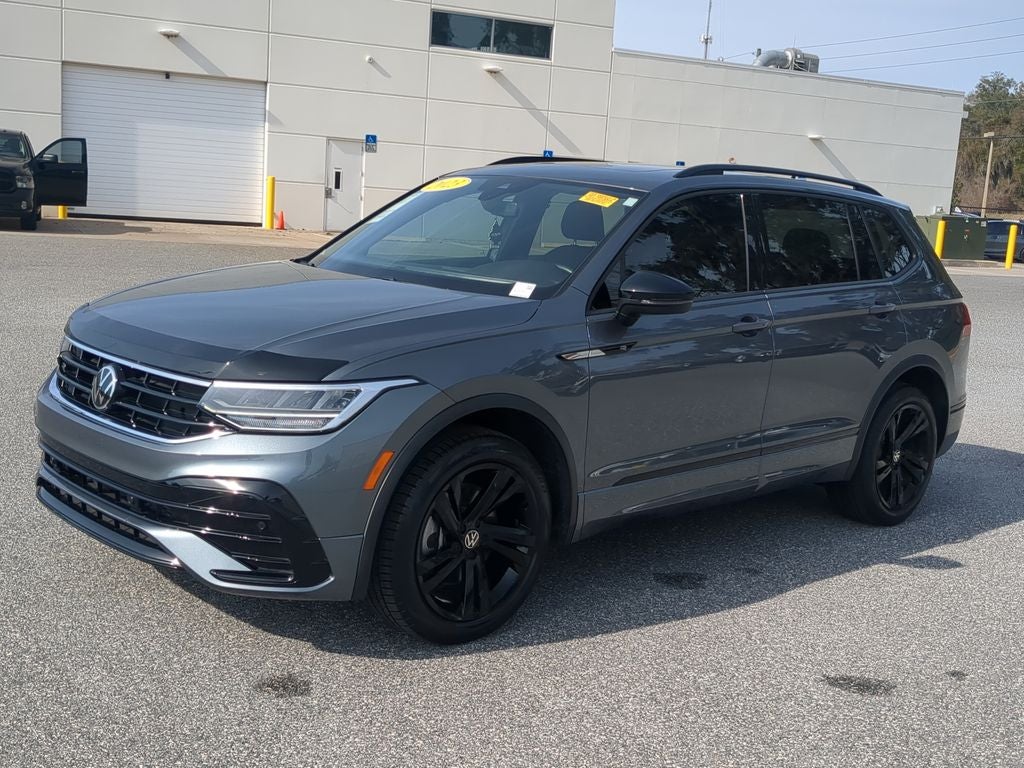 2023 Volkswagen Tiguan 2.0T SE R-Line Black