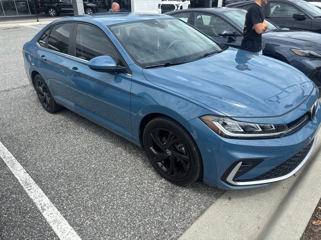 2025 Volkswagen Jetta 1.5T SE
