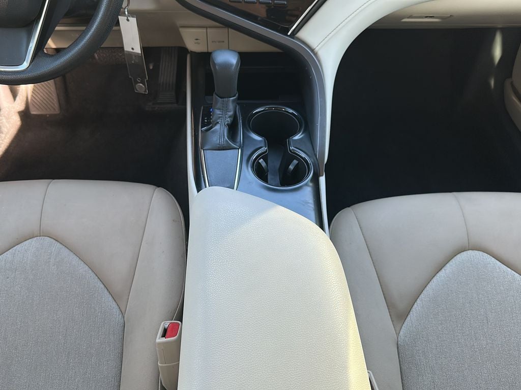 2018 Toyota CAMRY LE
