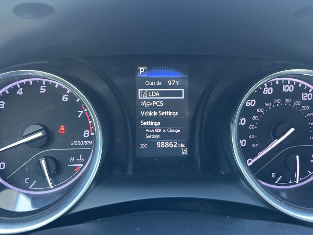 2018 Toyota CAMRY LE