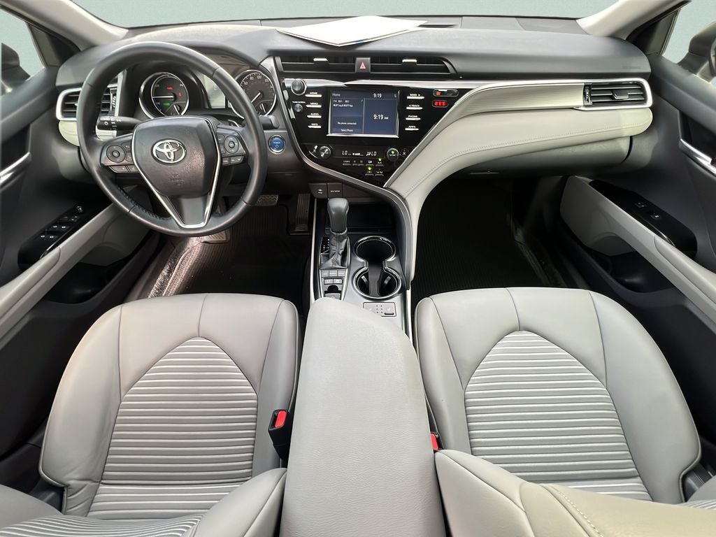2018 Toyota Camry Hybrid SE