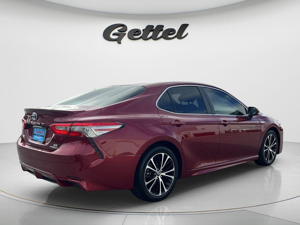 2018 Toyota Camry Hybrid SE