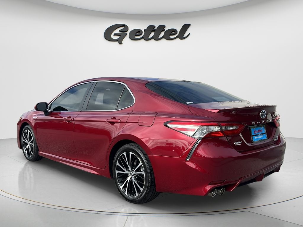 2018 Toyota Camry Hybrid SE