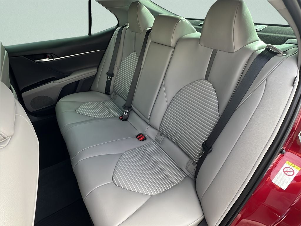 2018 Toyota Camry Hybrid SE