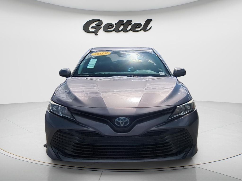 2019 Toyota CAMRY LE