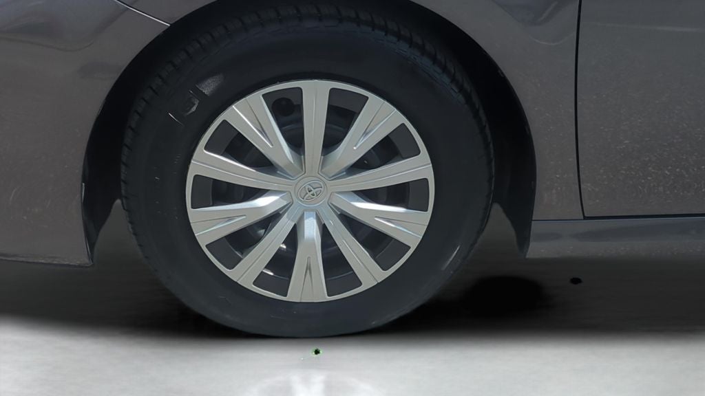 2019 Toyota CAMRY LE