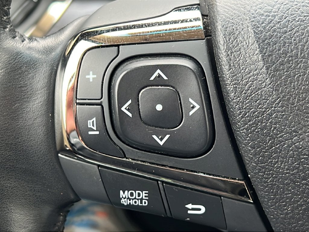 2018 Toyota Avalon Hybrid Limited
