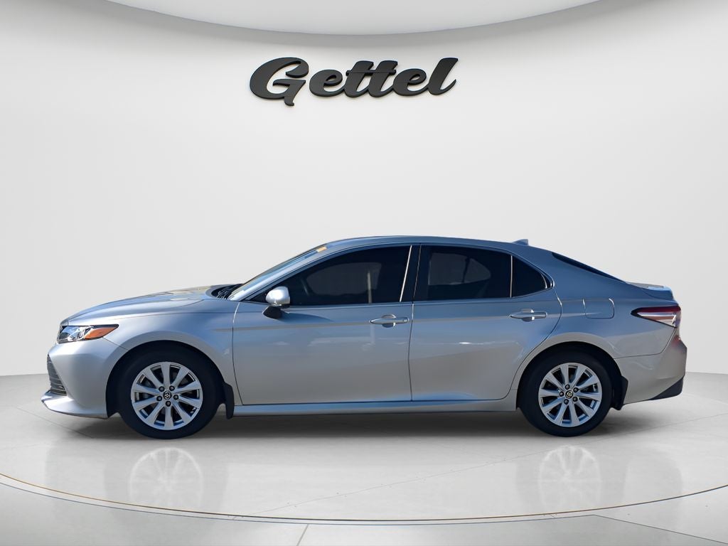 2020 Toyota CAMRY LE