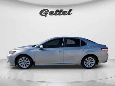 2020 Toyota CAMRY LE