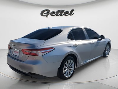 2020 Toyota CAMRY LE