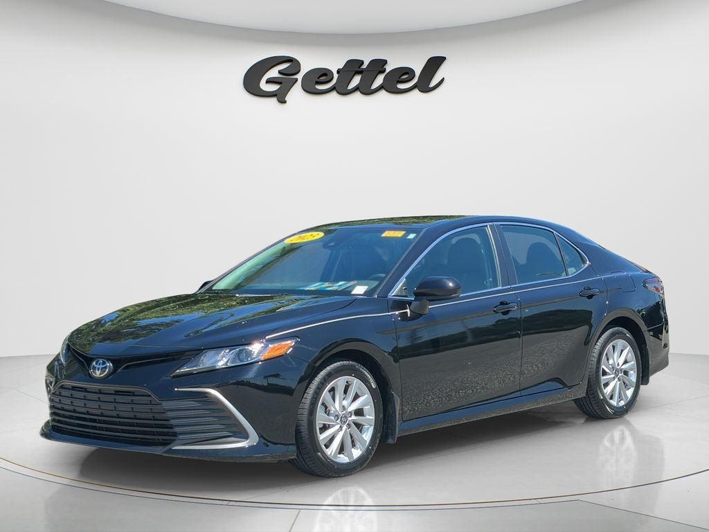 2023 Toyota CAMRY LE