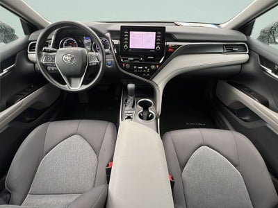 2022 Toyota Camry Hybrid LE