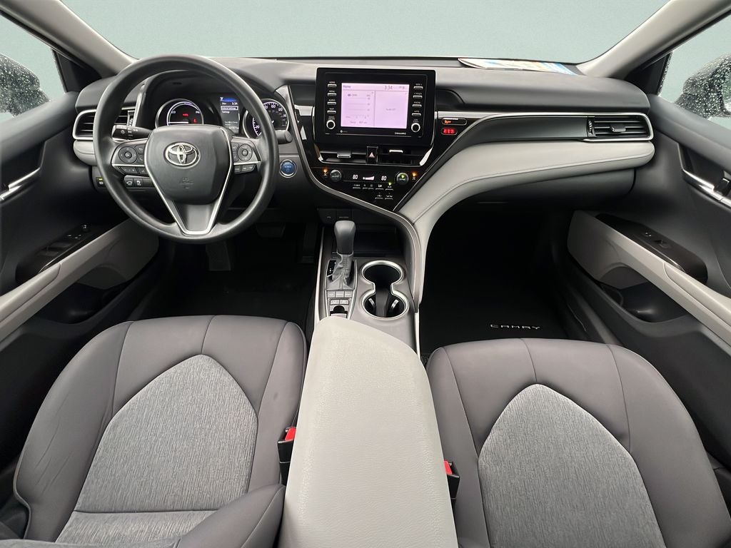 2022 Toyota Camry Hybrid LE