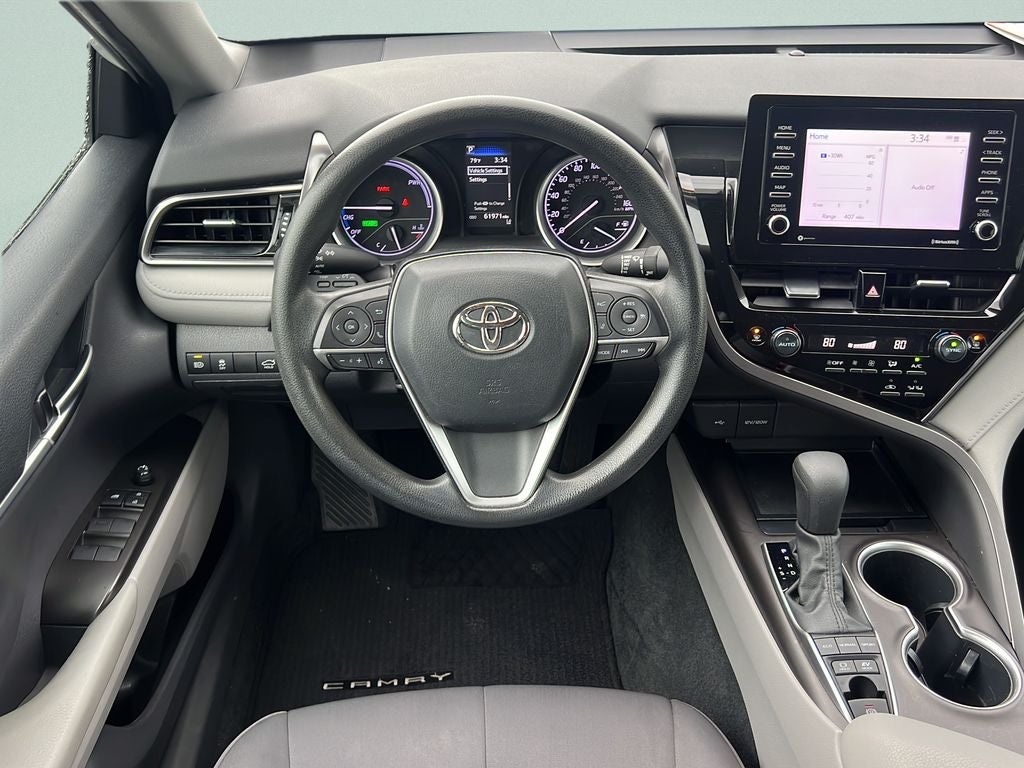 2022 Toyota Camry Hybrid LE