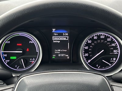2022 Toyota Camry Hybrid LE