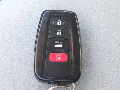 2022 Toyota CAMRY LE