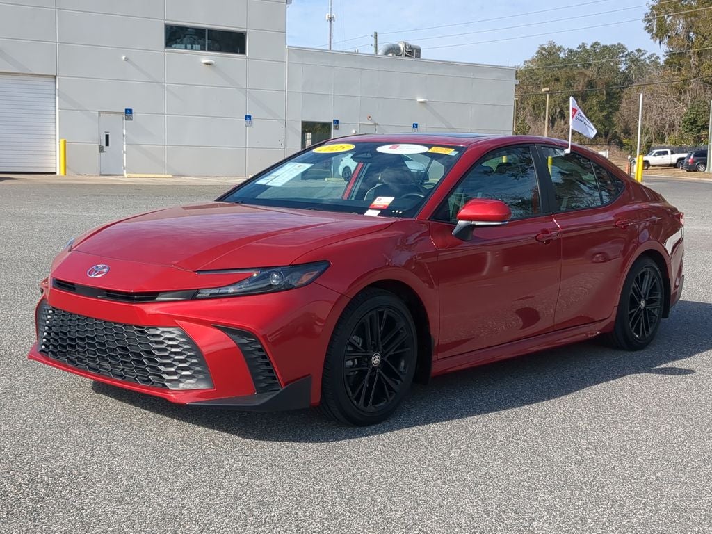 2025 Toyota CAMRY LE