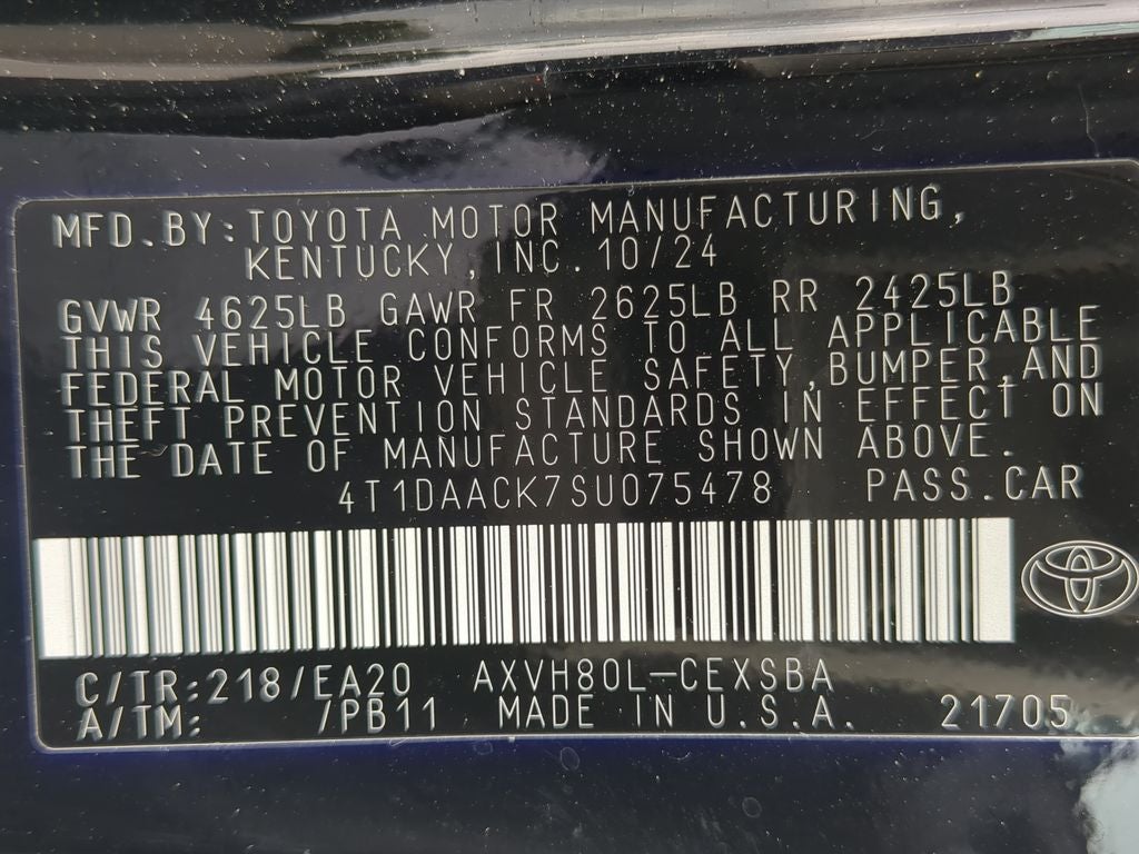 2025 Toyota CAMRY SE