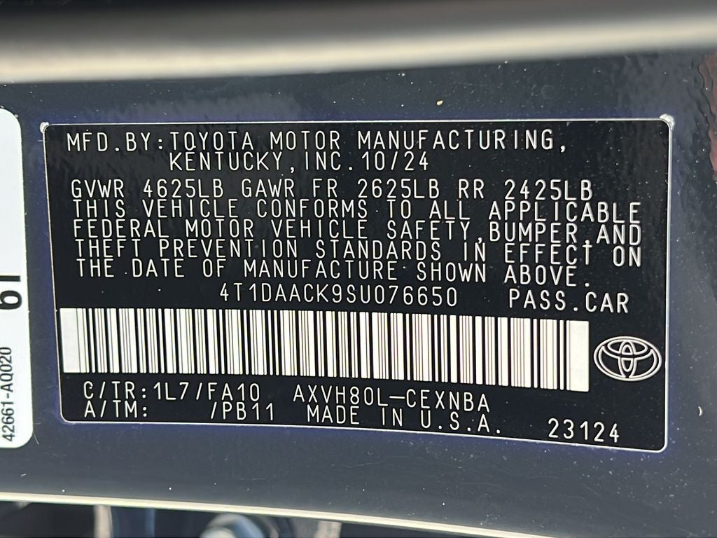 2025 Toyota Camry LE