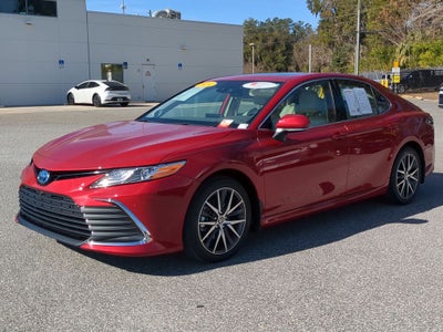 2024 Toyota CAMRY XLE