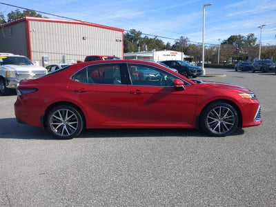 2024 Toyota CAMRY XLE