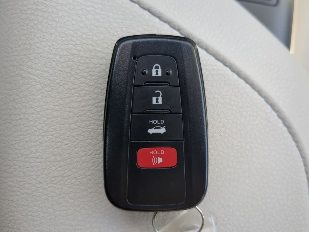 2024 Toyota CAMRY XLE