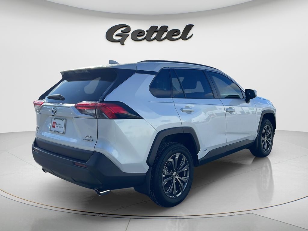 2024 Toyota RAV4 Hybrid XLE Premium