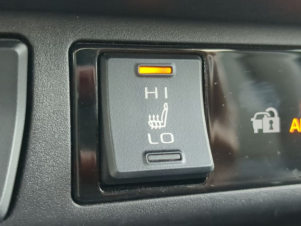 2025 Toyota RAV4 HYBRID XSE