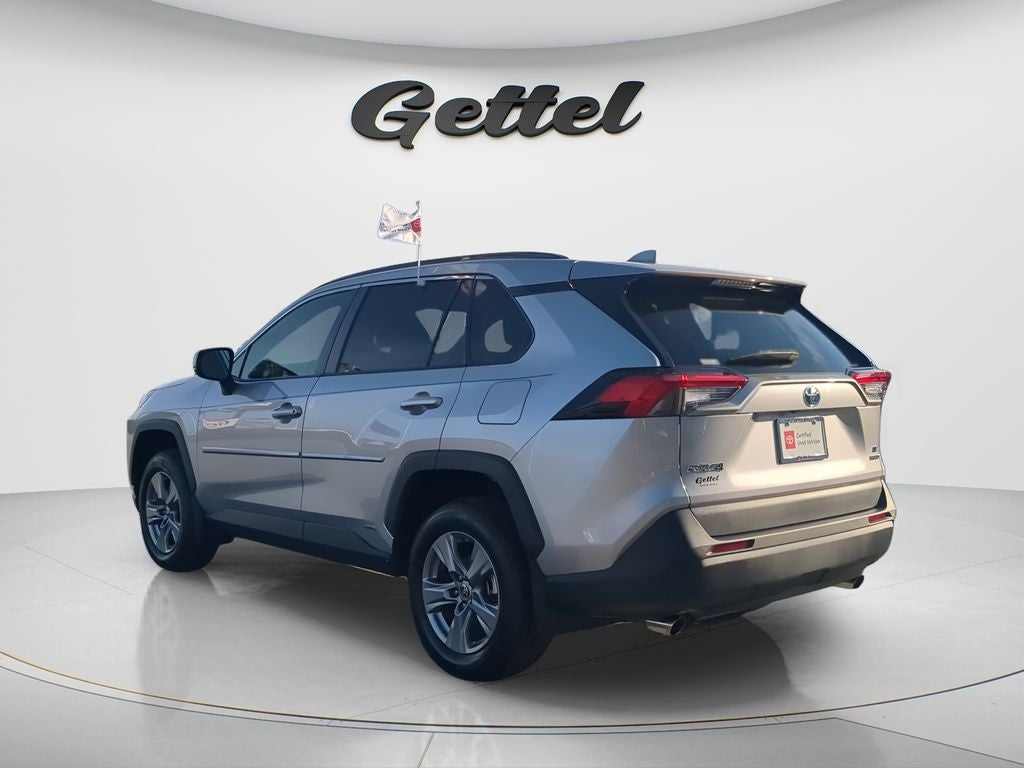 2024 Toyota RAV4 HYBRID LE